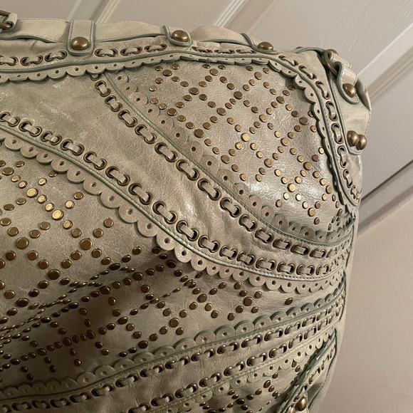 Isabella Fiore Bag - Picture 5 of 11